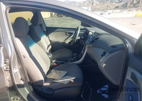 2014 Hyundai Elantra Se из США, поврежденный, VIN 5NPDH4AE8EH517259